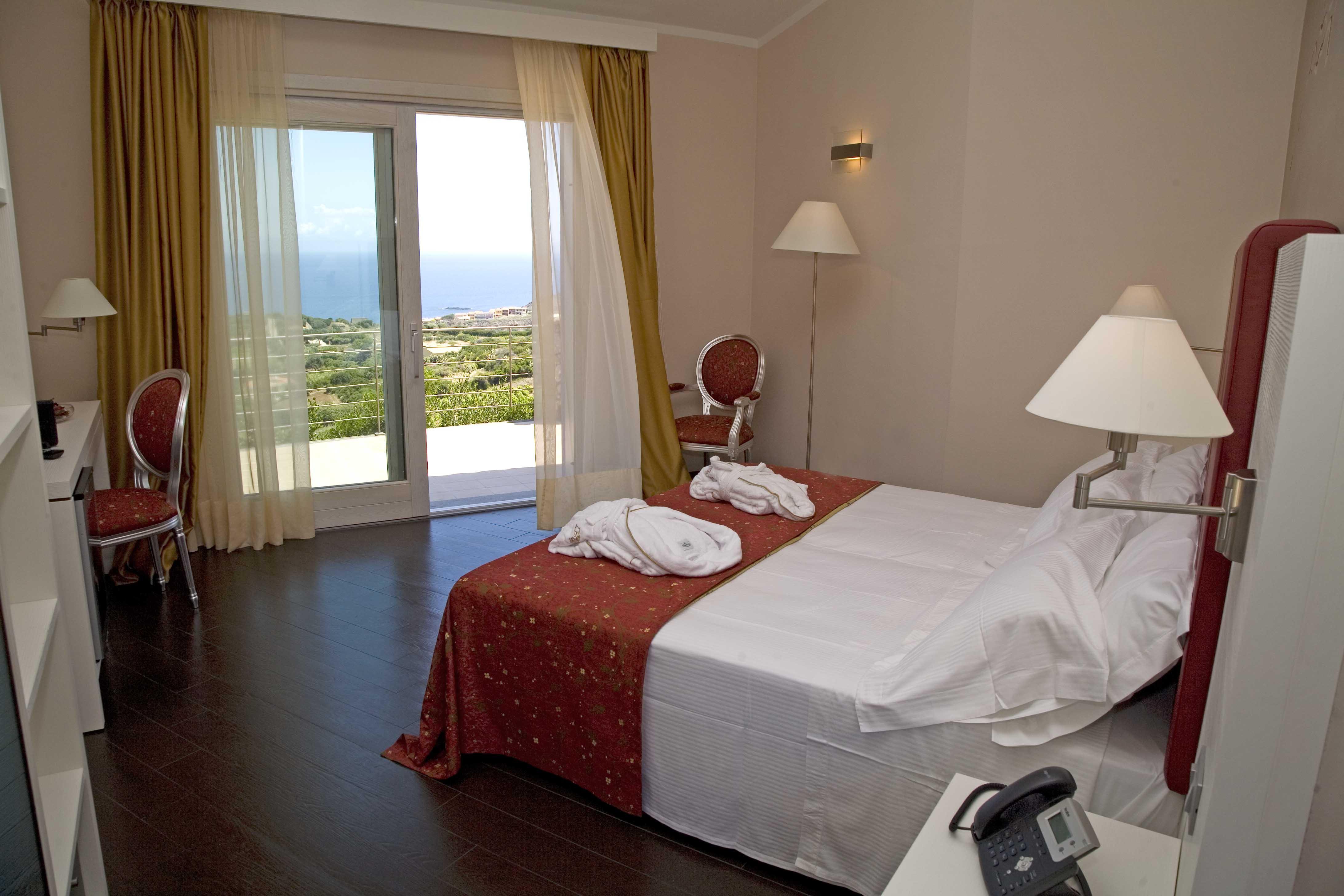 Bajaloglia Resort Кастельсардо Экстерьер фото