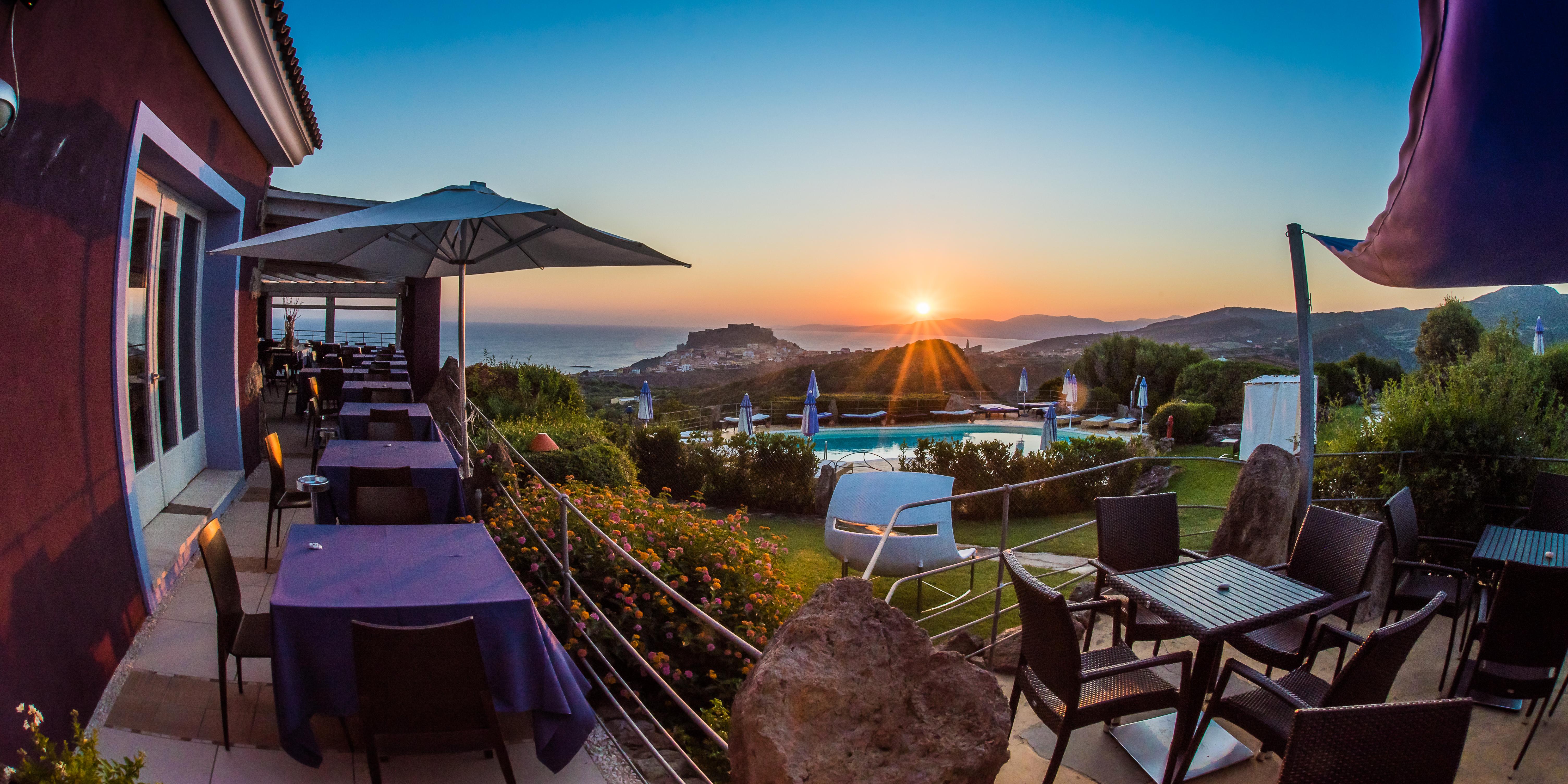 Bajaloglia Resort Кастельсардо Экстерьер фото