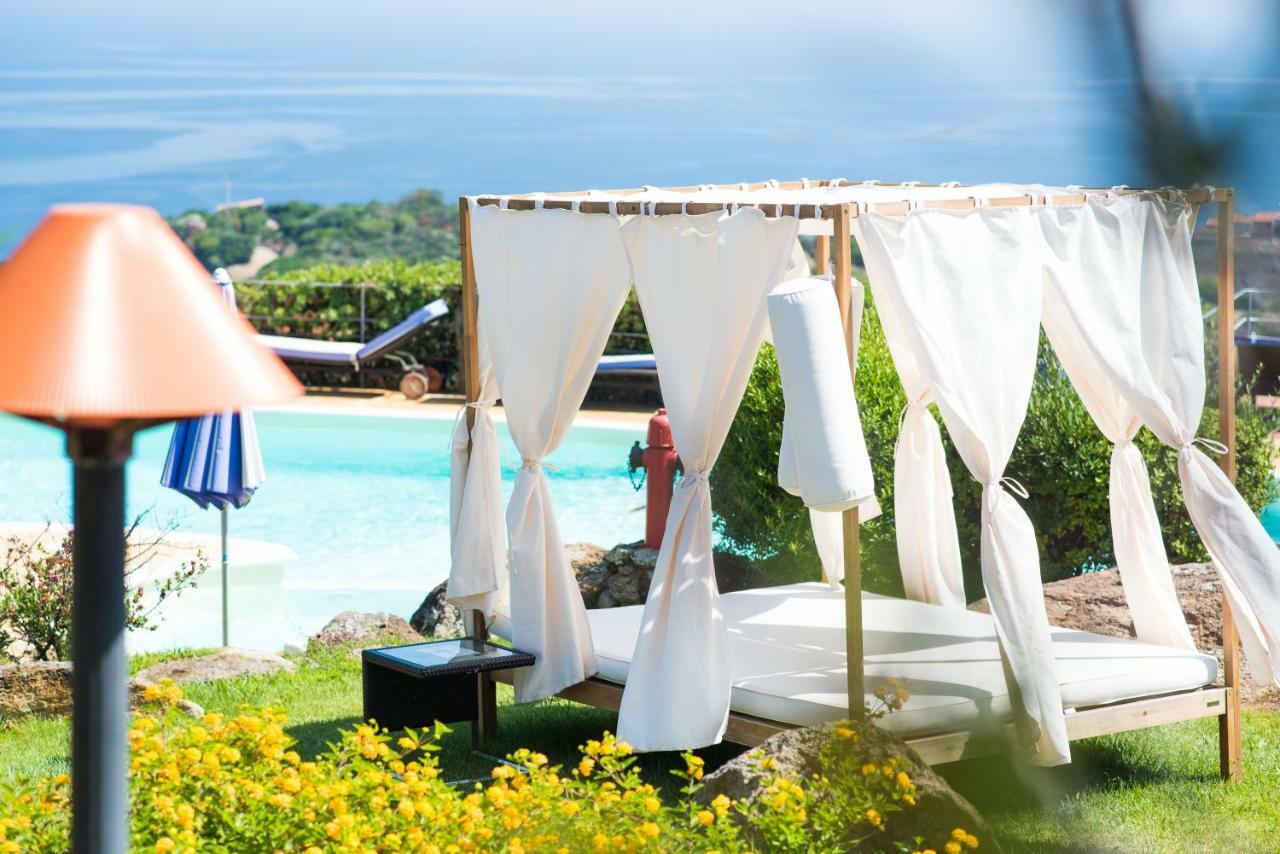 Bajaloglia Resort Кастельсардо Экстерьер фото